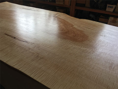 極上杢栃無垢一枚板テーブル