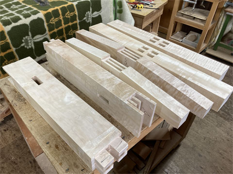 �r���̉��H