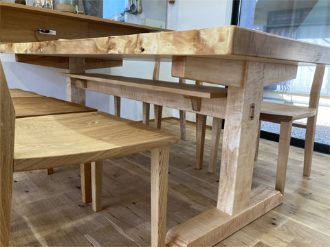 �Ȗ��C�ꖇ�_�C�j���O�e�[�u���Z�b�g