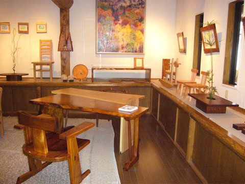 手作り家具の展示会