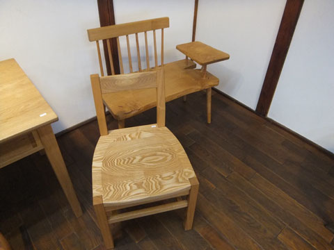 ぎゃらりぃ木屋「いす・椅子・イス展」
