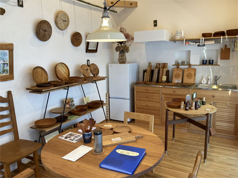 �Z���t�r���h�̃A�g���G�u�A���J�W�[�^�v�����L�O�~�j�W����