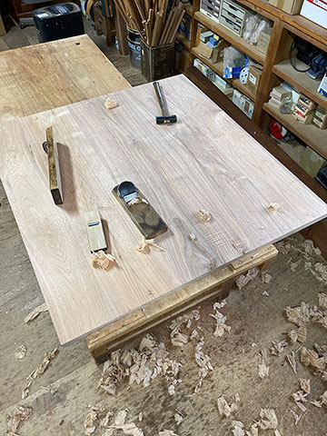 円卓(丸いテーブル)