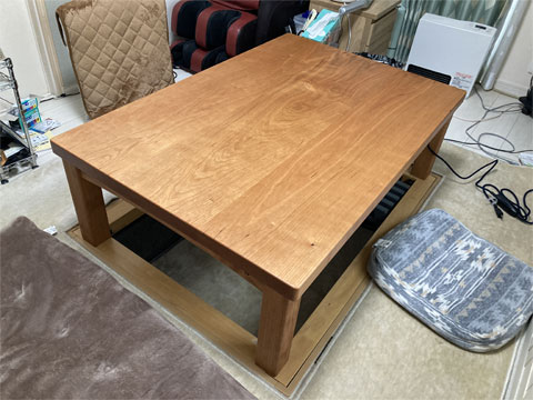 無垢のオーダー家具「チェリー3枚接ぎこたつ座卓」へのお客様の声