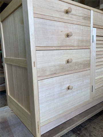 �x�j�}�c�L�b�`��