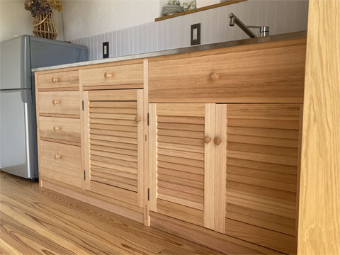 �x�j�}�c�L�b�`��