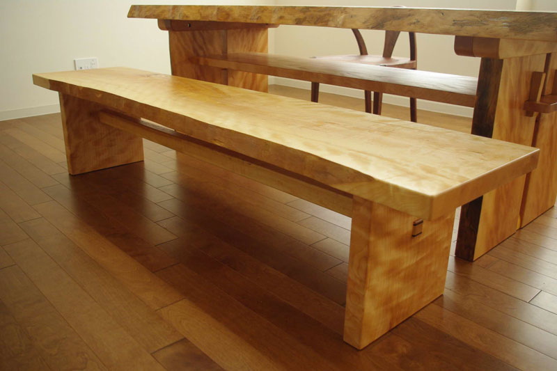 栃（トチ） 無垢一枚板 板脚ベンチ：ダイニングテーブルや手作り家具の 