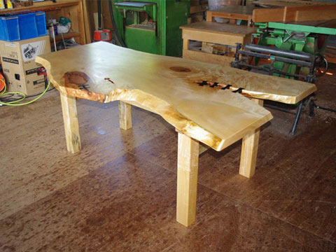 トチ無垢一枚板ダイニングテーブル H脚型