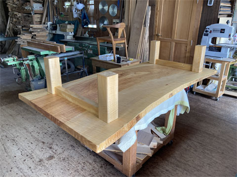 �ɏ�� �ȁi�g�`�j���C�ꖇ�� �_�C�j���O�e�[�u�� �r�����^