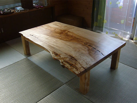 栃（トチ）無垢一枚板 こたつ座卓：ダイニングテーブルや手作り家具の